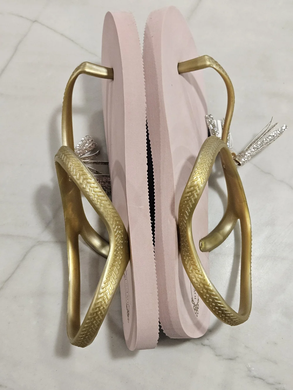 Joyfolie Girls Cassia Pink Gold Glitter Tassel Accent Flip Flops